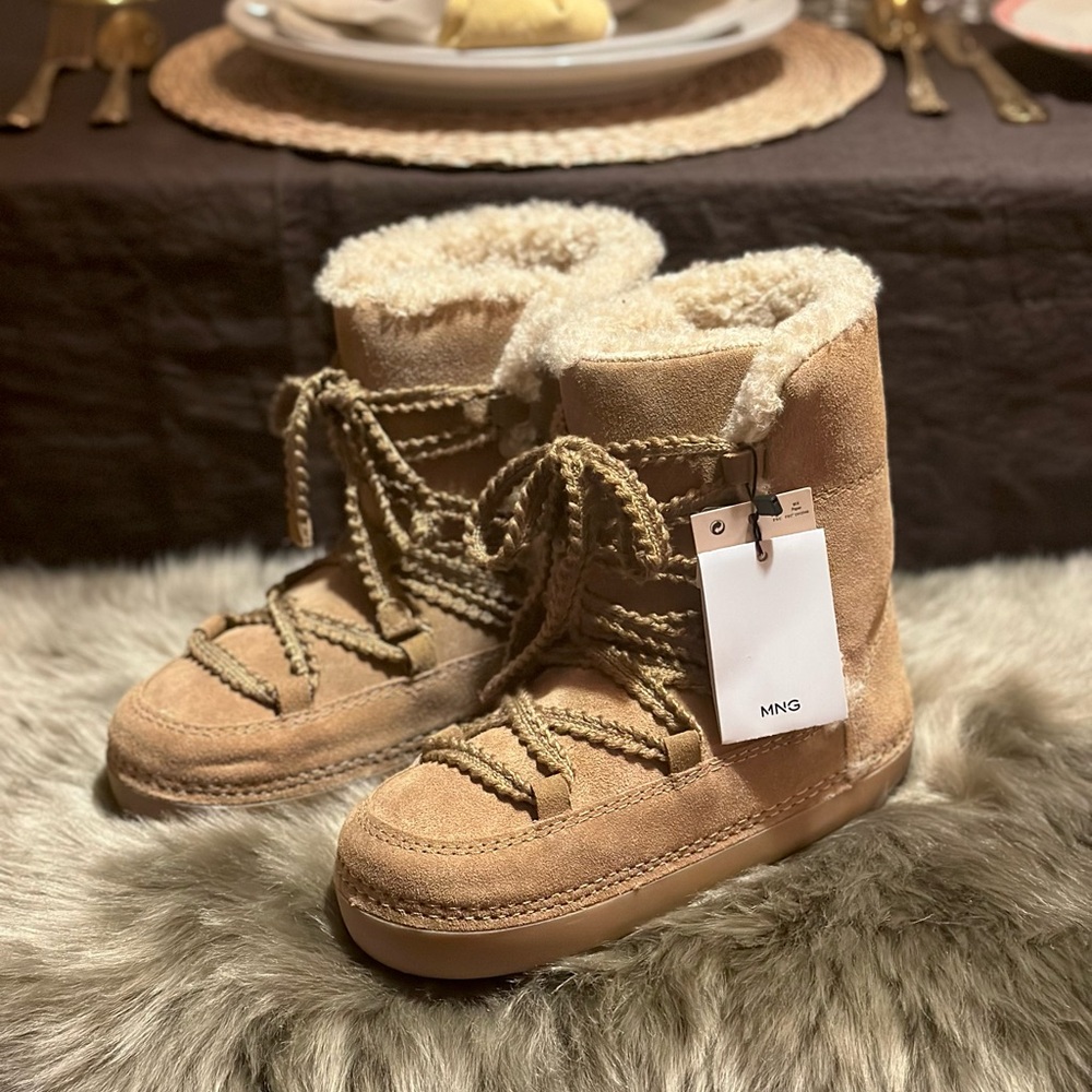 Mango Women's real suede  Lace-Up Winter Boots Size 37 New